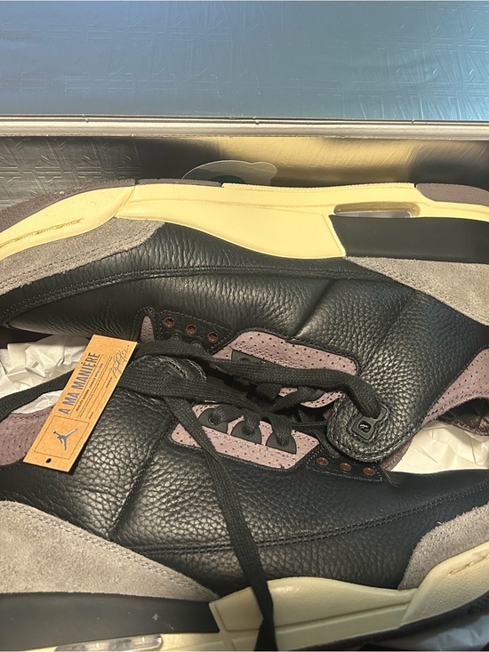 Jordan Other - Jordan Men’s Sneakers in Black and Gray with Cream Midsole